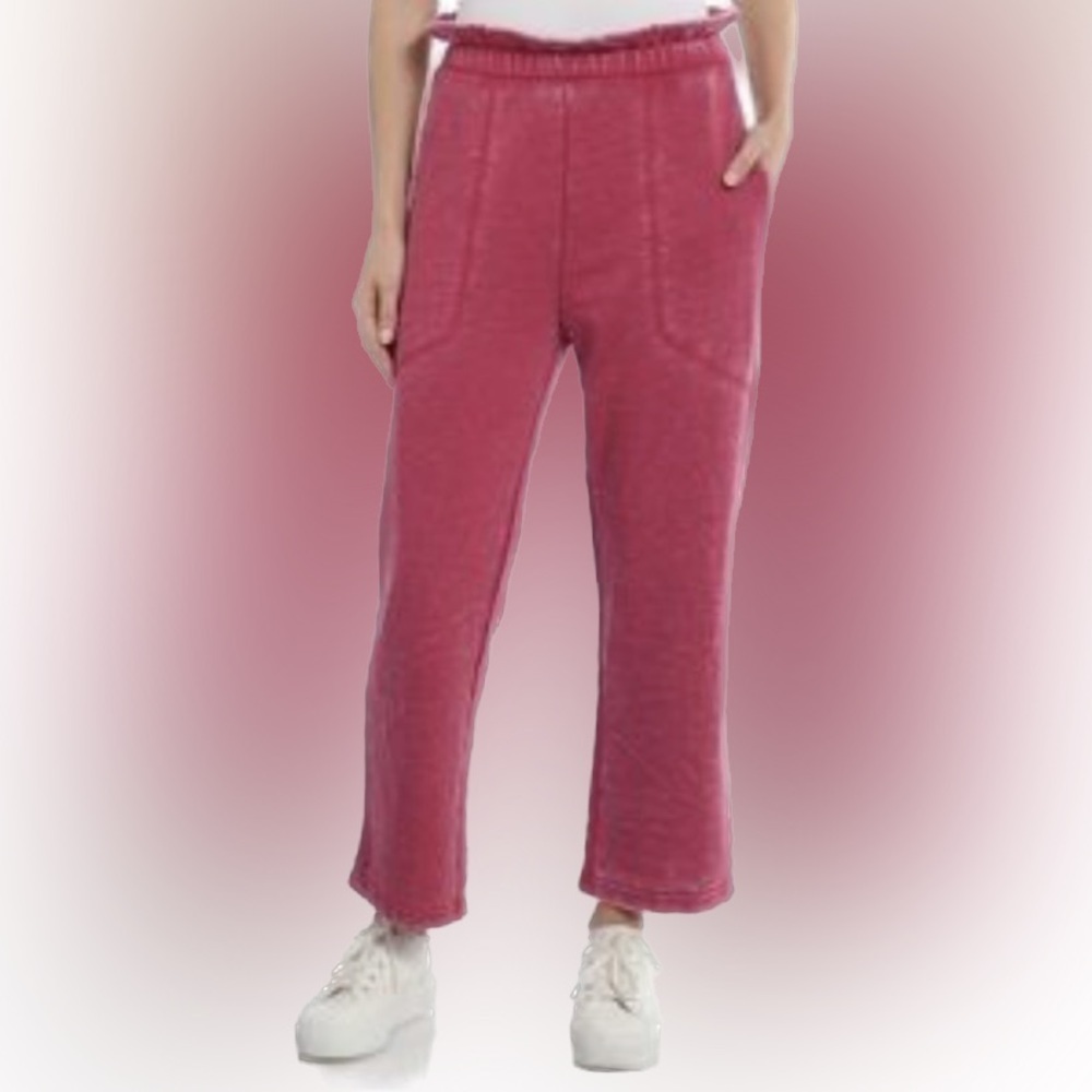 7 For All Mankind Cropped Pink Sweatpants Joggers Size Medium NWT